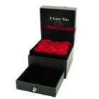 Dekor rózsa ékszertartó díszdobozban (9 darab piros rózsa)
